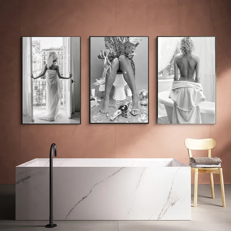 Modern Black and White Wall Art Fashion Sexy Woman Back Luxury Bathroom HD Canvas Poster Prints Home Bedroom Living Room Decor